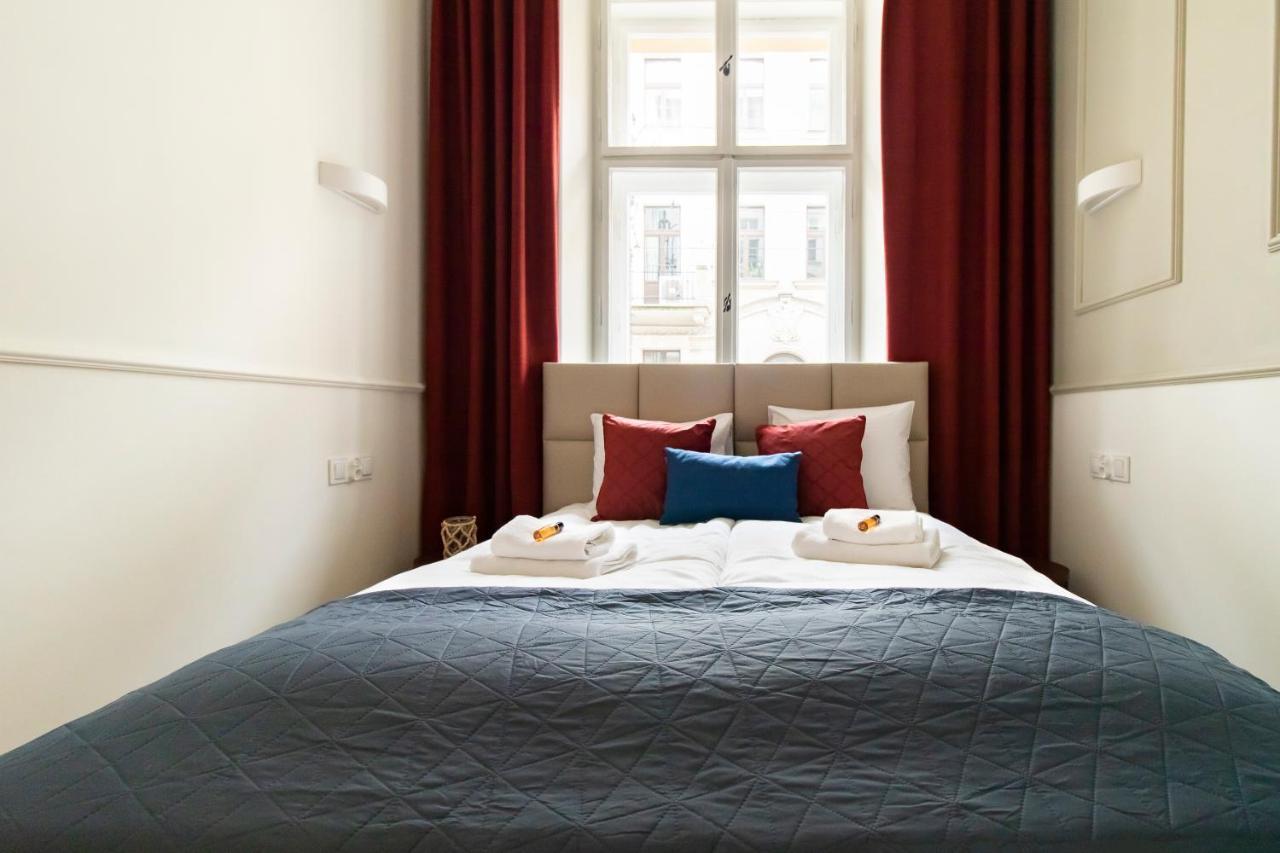 קרקוב Modern Apartments Pilsudskiego Street מראה חיצוני תמונה